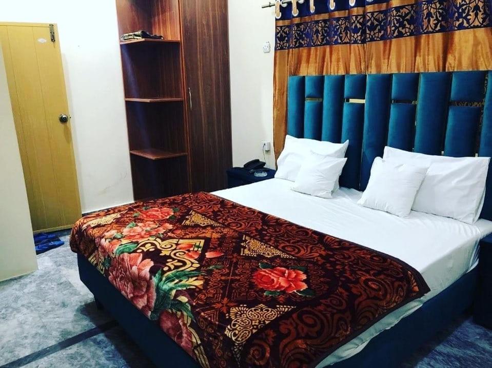Hotel Air Inn Лахор Экстерьер фото